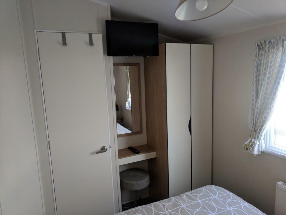 P&D'S Pearl Caravan At Tattershall Lakes Country Park Exterior foto