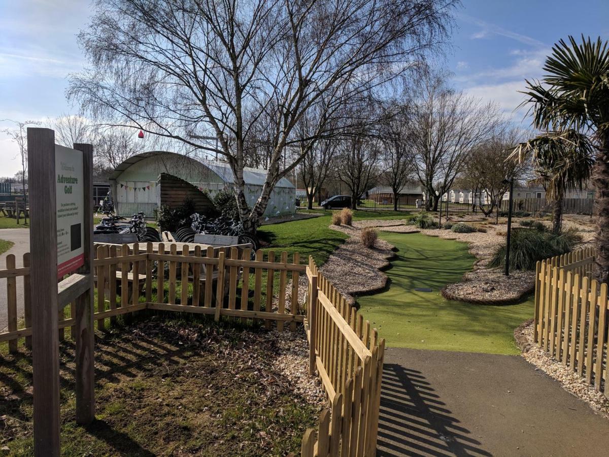 P&D'S Pearl Caravan At Tattershall Lakes Country Park Exterior foto