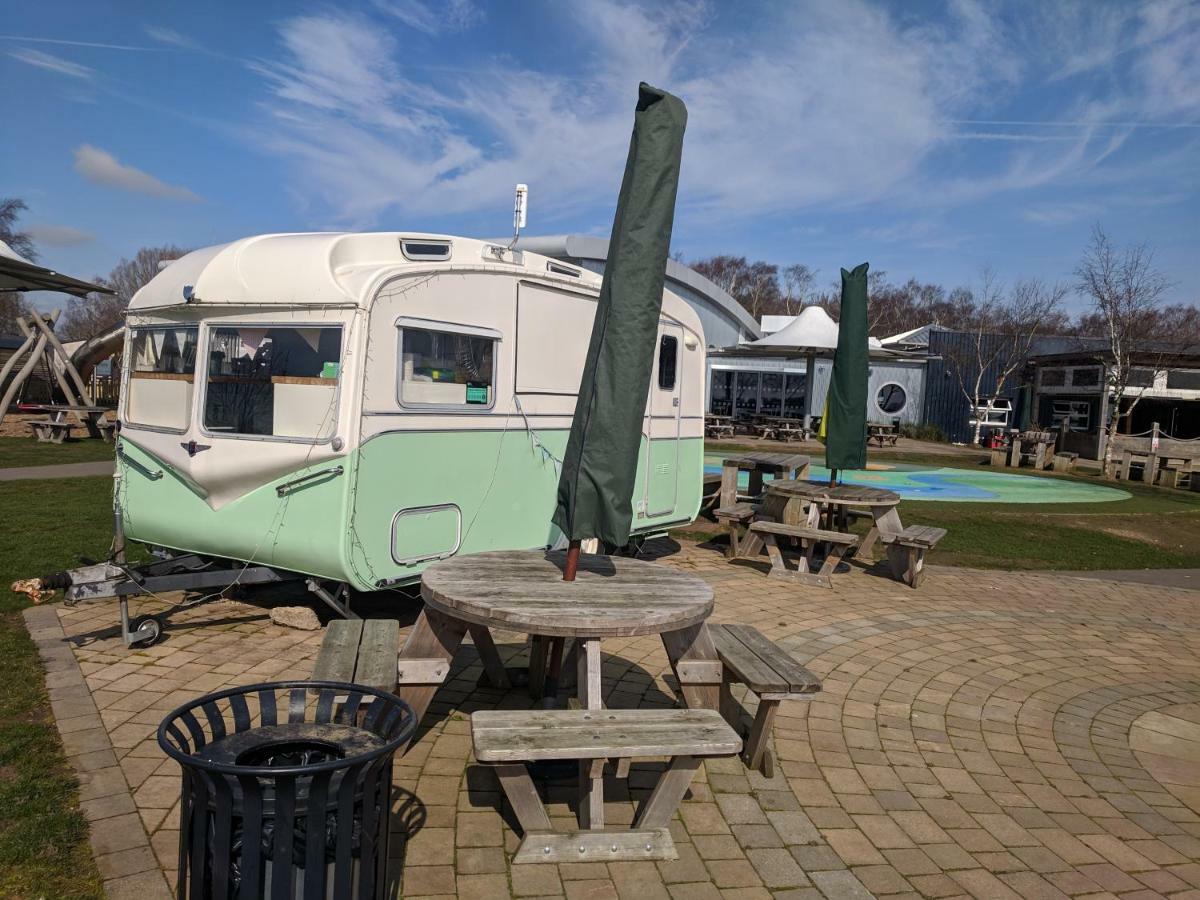 P&D'S Pearl Caravan At Tattershall Lakes Country Park Exterior foto