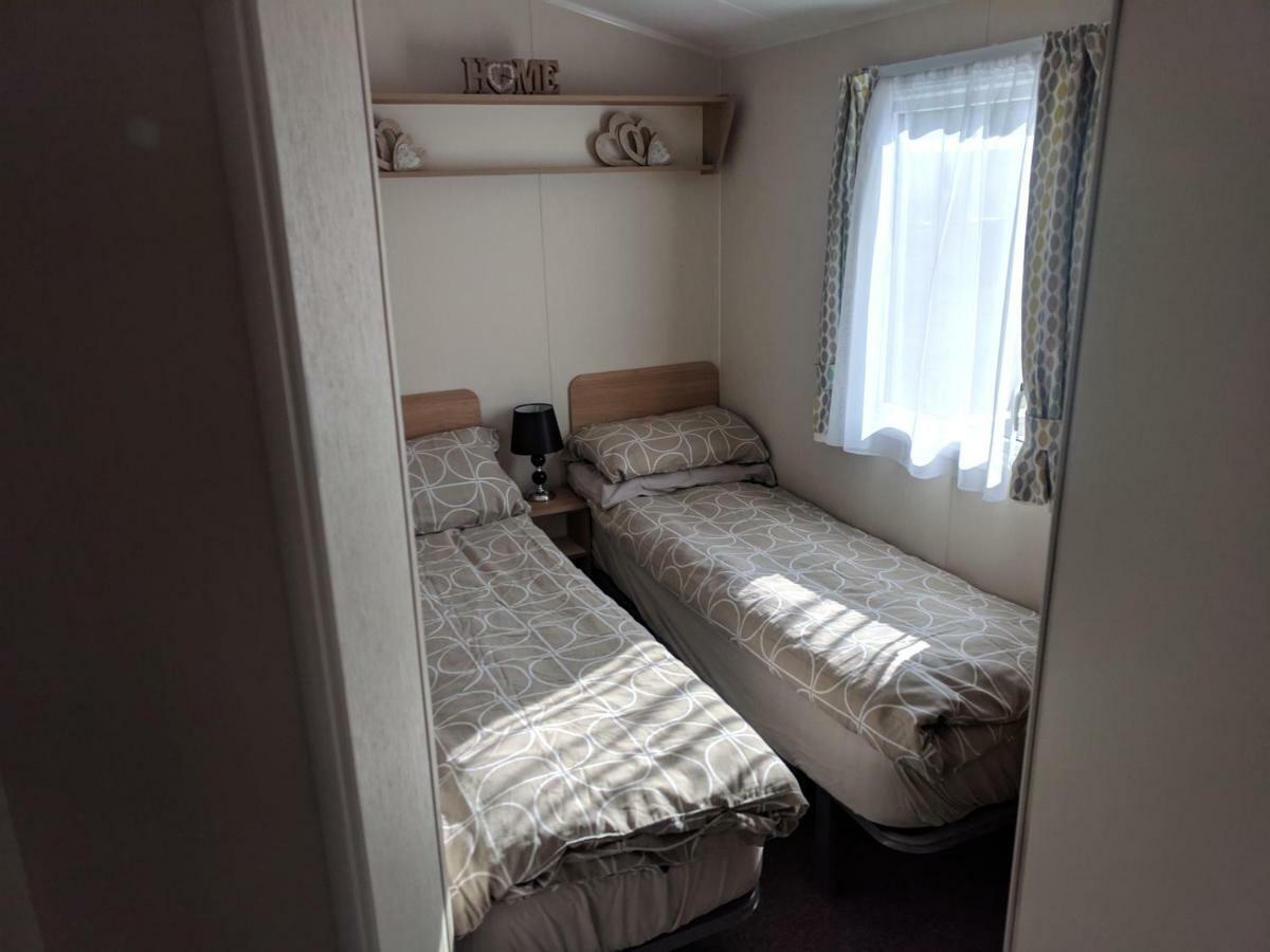 P&D'S Pearl Caravan At Tattershall Lakes Country Park Exterior foto