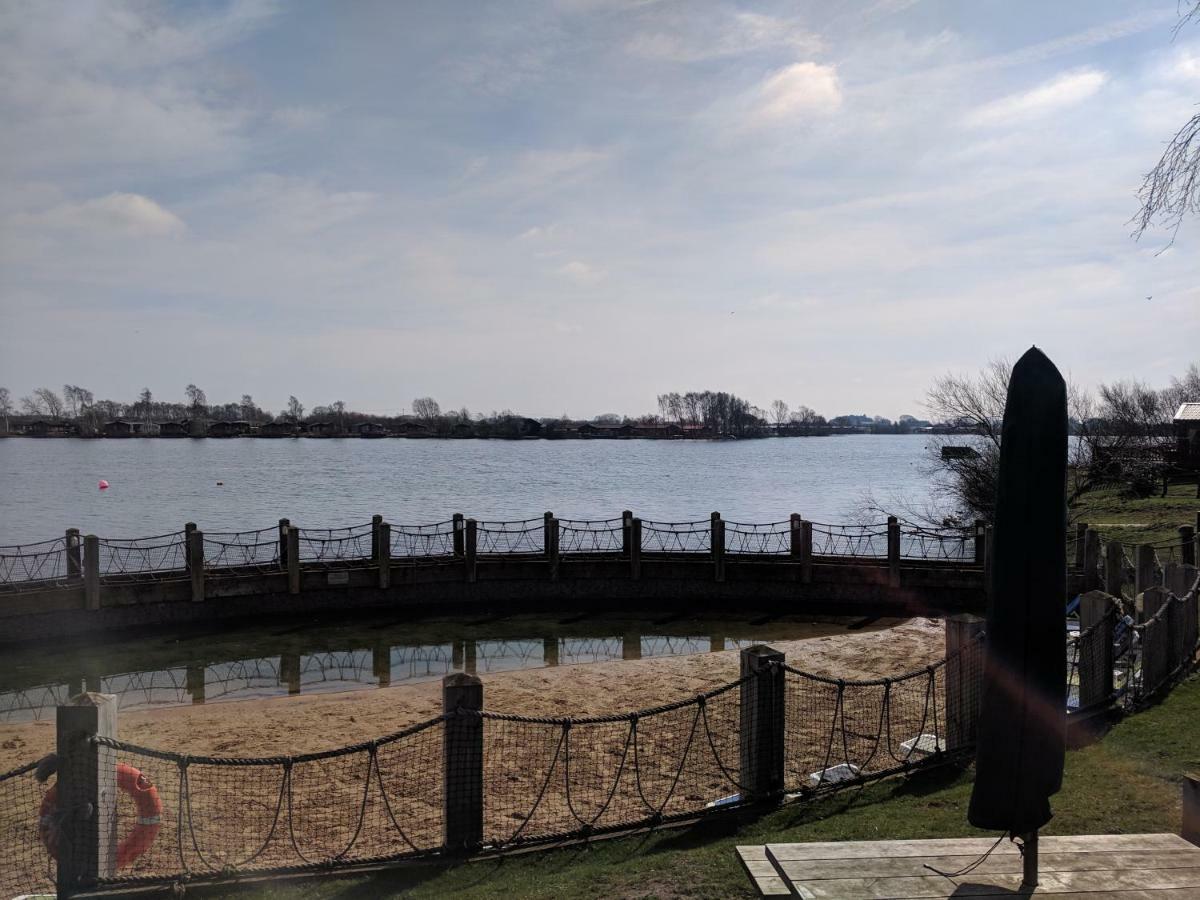 P&D'S Pearl Caravan At Tattershall Lakes Country Park Exterior foto