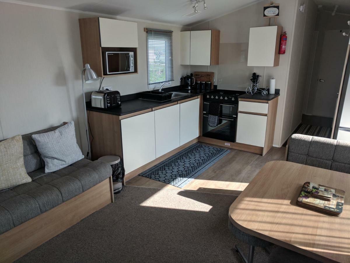 P&D'S Pearl Caravan At Tattershall Lakes Country Park Exterior foto